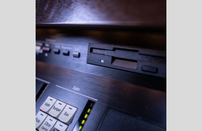 Used Roland AT-80s Organ All Inclusive Top Grade Package (SN:ZQ20442) - Image 9